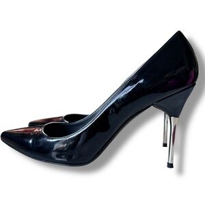 Stuart Weitzman Black Patent Leather Silver Metal Stilettos Pumps Pointed Toe 8